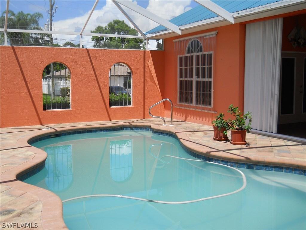 2118 SW 12th Pl., Cape Coral, FL 33991