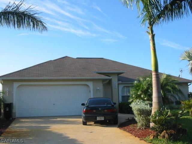 1708 SW 12th Ter., Cape Coral, FL 33991