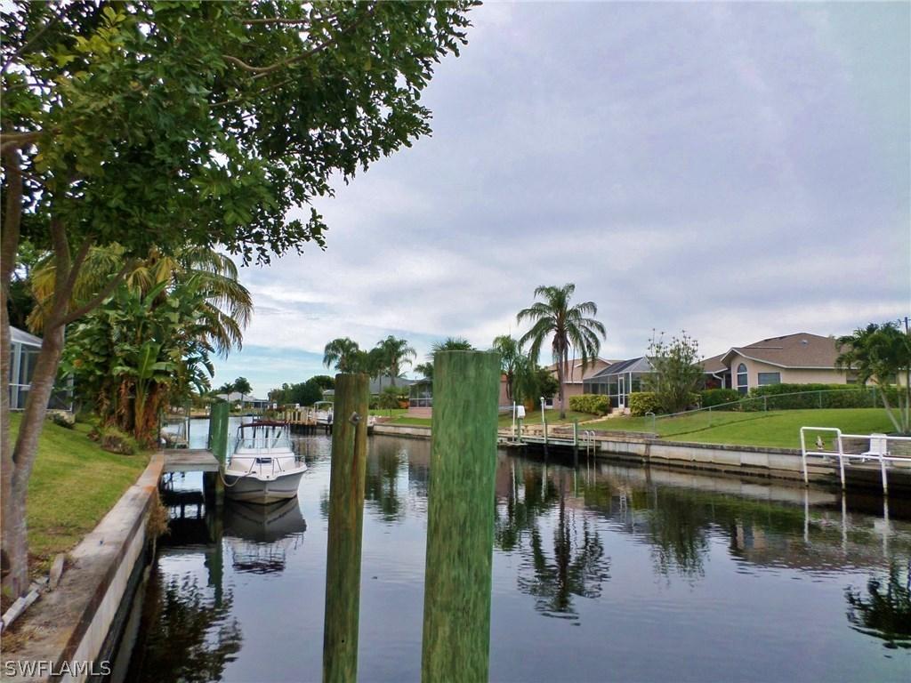 3827 SE 13th Ave., Cape Coral, FL 33904
