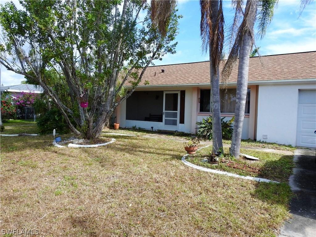 313 NE 11th Pl., Cape Coral, FL 33909
