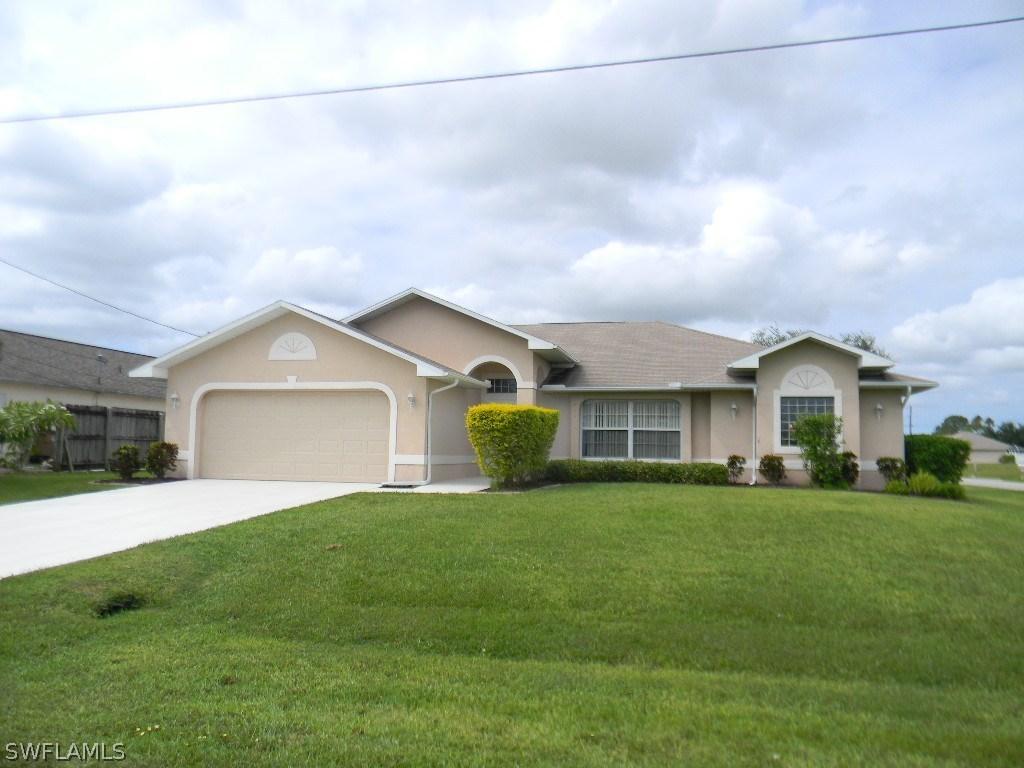 320 NE 14th Ave., Cape Coral, FL 33909