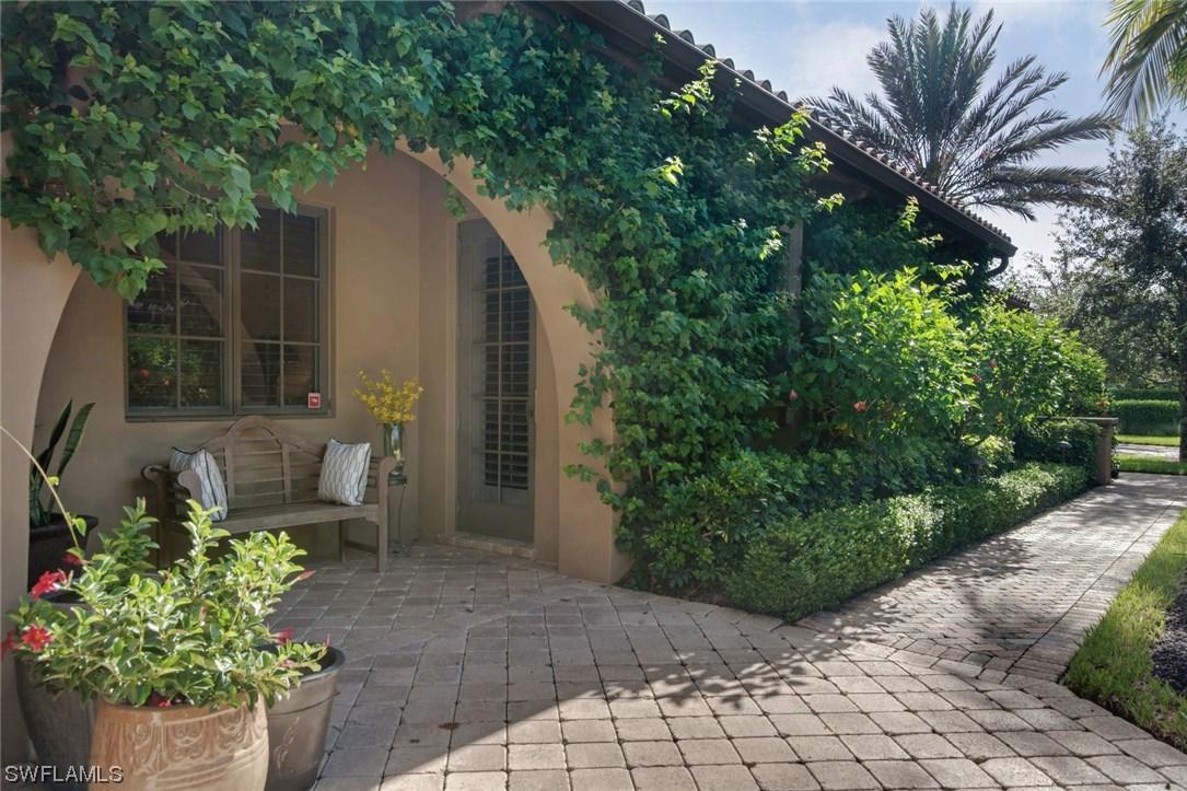 17005 Cortile Dr., Naples, FL 34110