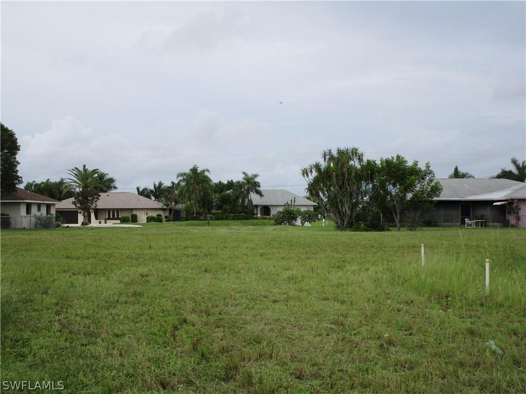 1906 SE 11th Ave., Cape Coral, FL 33990