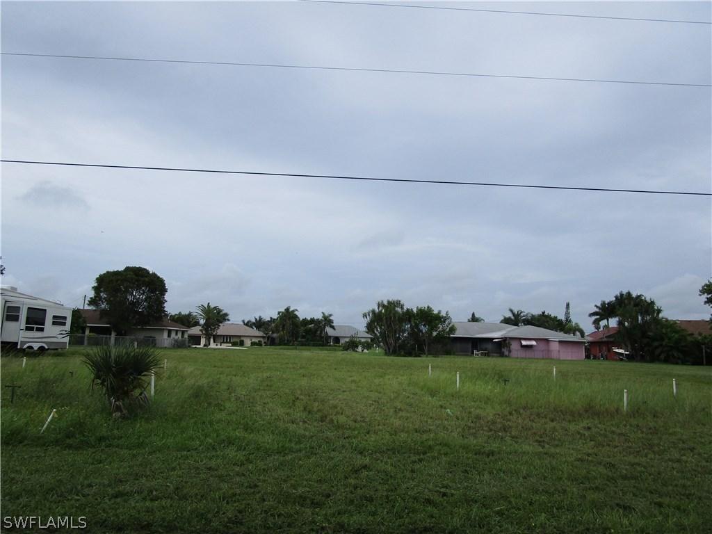 1910 SE 11th Ave., Cape Coral, FL 33990