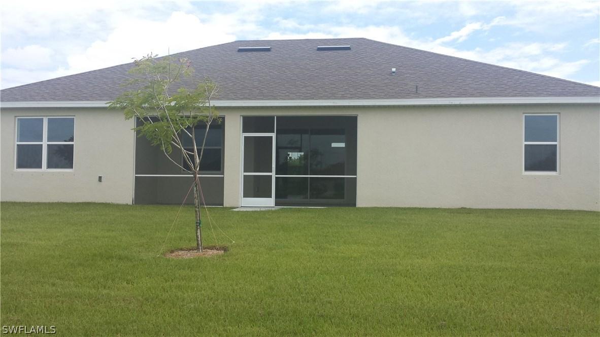 422 NW 36th Pl., Cape Coral, FL 33993