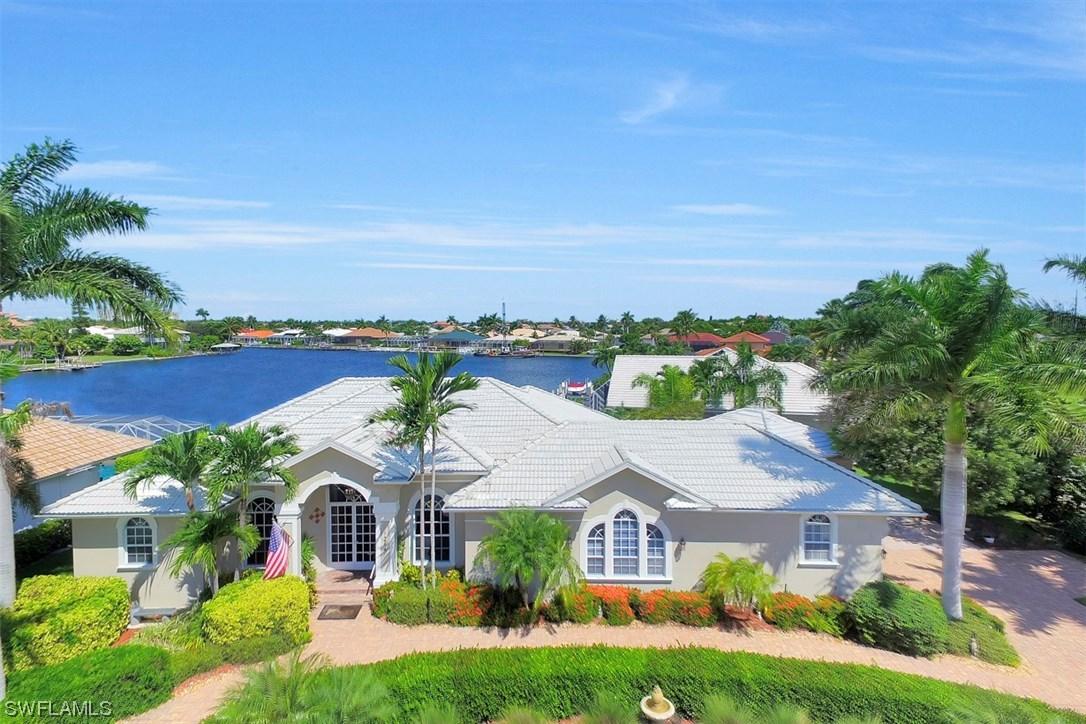 1264 Whiteheart Ave., Marco Island, FL 34145