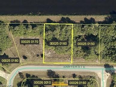 705 Sawyer St., Lehigh Acres, FL 33974
