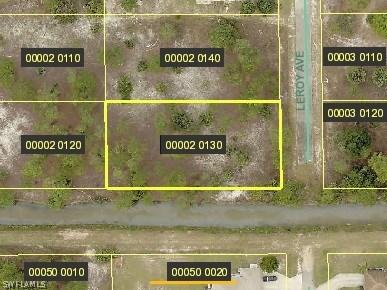401 Leroy Ave., Lehigh Acres, FL 33972