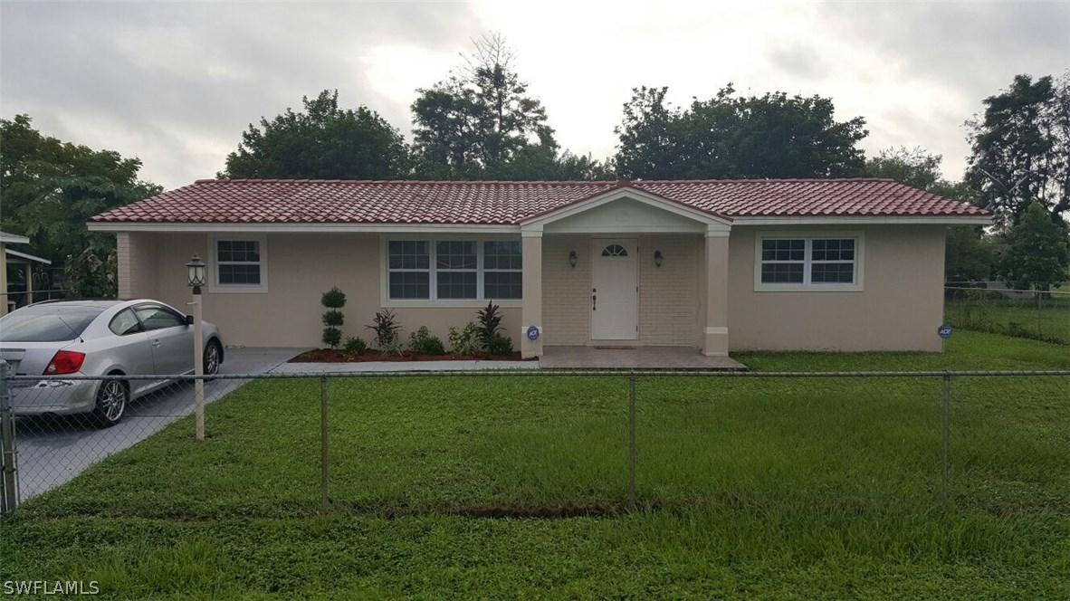 417 Morgan Manor, Lehigh Acres, FL 33936