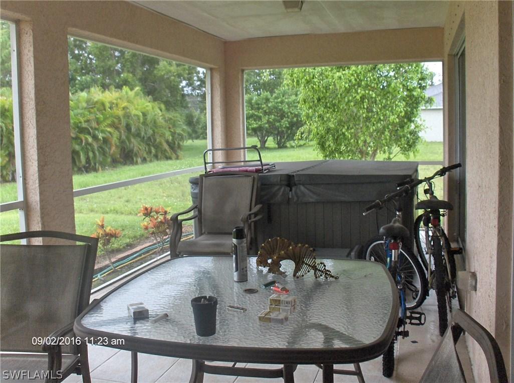 3813 NE 23rd Pl., Cape Coral, FL 33909