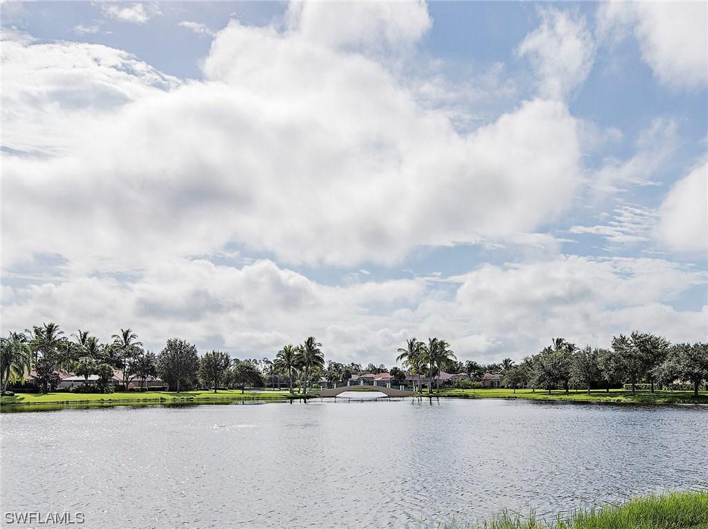 4338 Queen Elizabeth Way, Naples, FL 34119