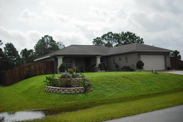 1051 Harwood Ave., Lehigh Acres, FL 33974