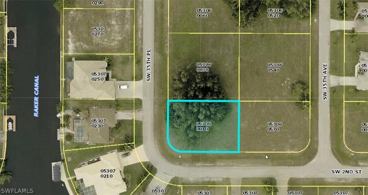 141 SW 35th Pl., Cape Coral, FL 33991