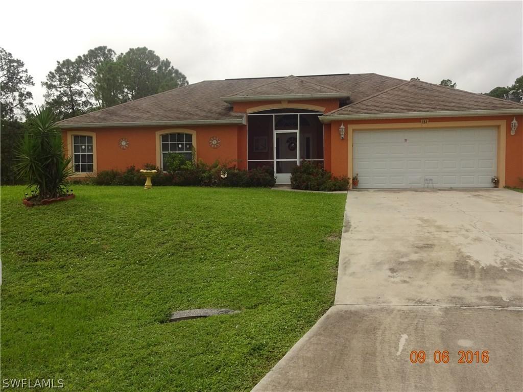 932 Berg St., Lehigh Acres, FL 33974