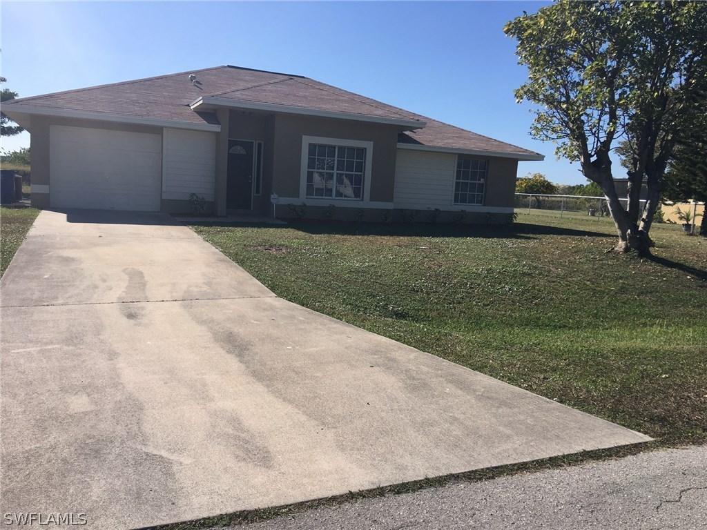 235 Eaglesmere Dr., Lehigh Acres, FL 33936