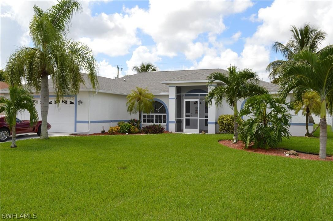 216 SW 10th Ter., Cape Coral, FL 33991