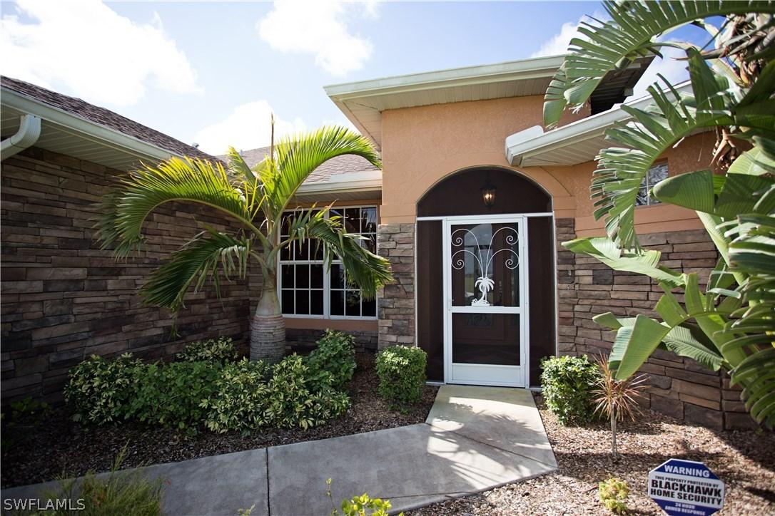 10 NW 9th St., Cape Coral, FL 33993