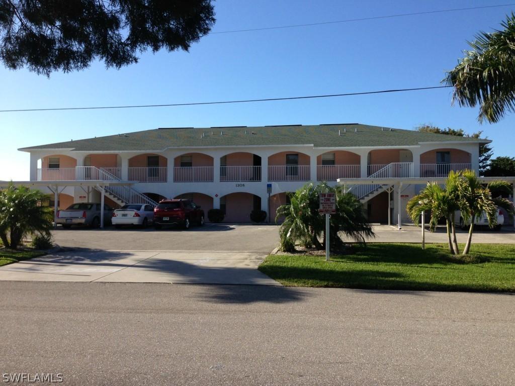 1308 SE 42nd St. #4, Cape Coral, FL 33904