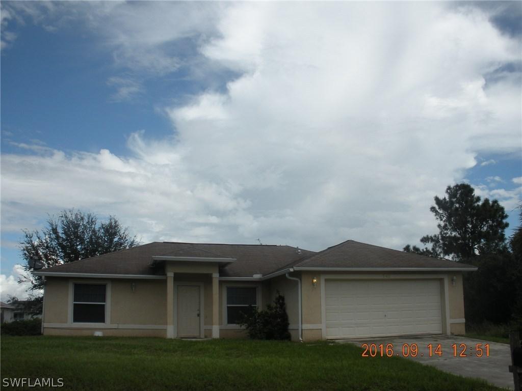 743 Almelia St., Lehigh Acres, FL 33974