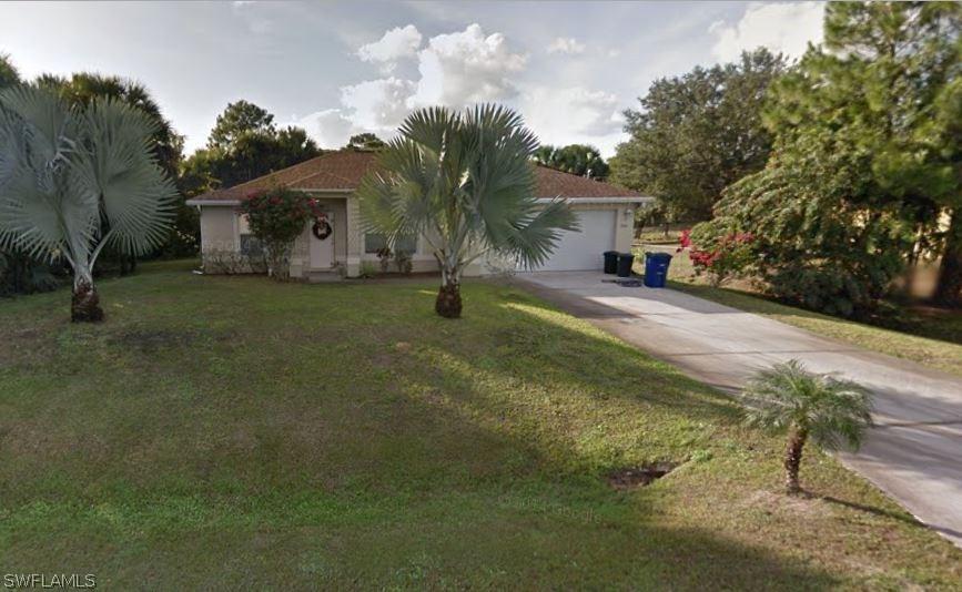 2305 Tena Ave., Lehigh Acres, FL 33971