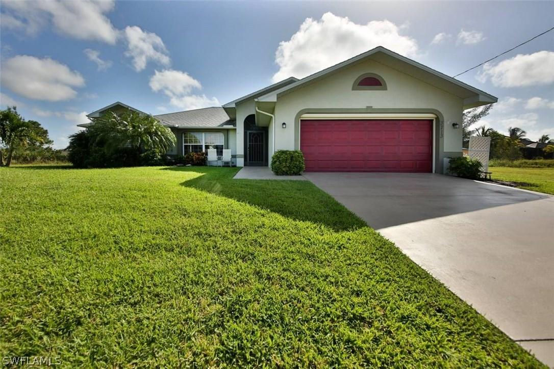3713 NE 12th Pl., Cape Coral, FL 33909