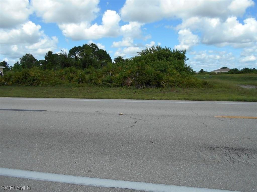 3704 23rd St., Lehigh Acres, FL 33976