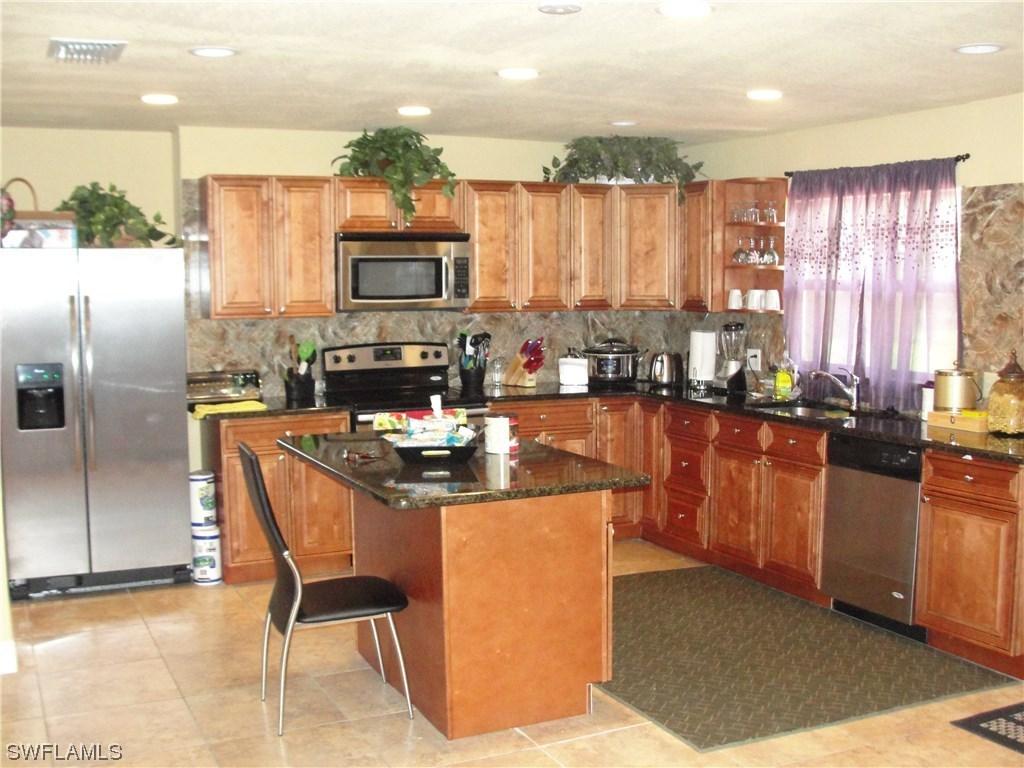 3703 Michigan Ave., Fort Myers, FL 33916