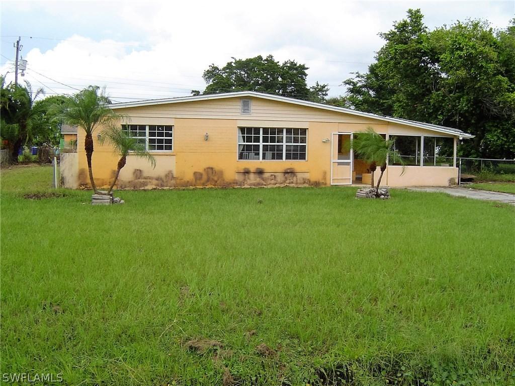 319 Louise Ave., Fort Myers, FL 33916