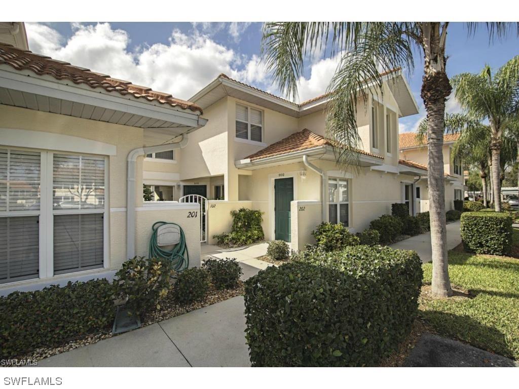 5045 Cedar Springs Dr. #102, Naples, FL 34110