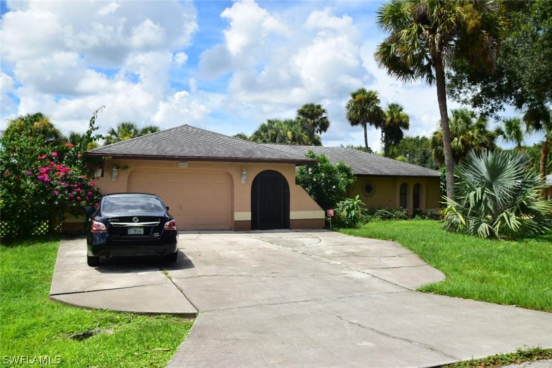 609 Jefferson Ave., Lehigh Acres, FL 33936