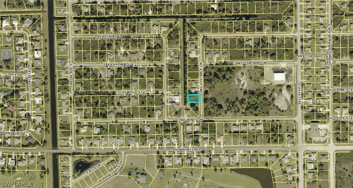 719 Long Distance Ln., Lehigh Acres, FL 33974