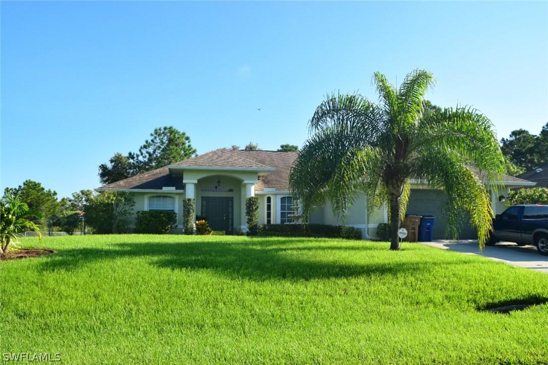 1021 Plymouth St., Lehigh Acres, FL 33974