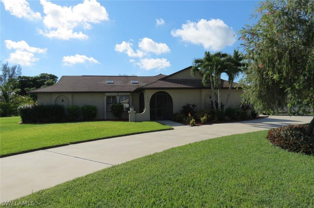 3203 SE 1st Pl., Cape Coral, FL 33904