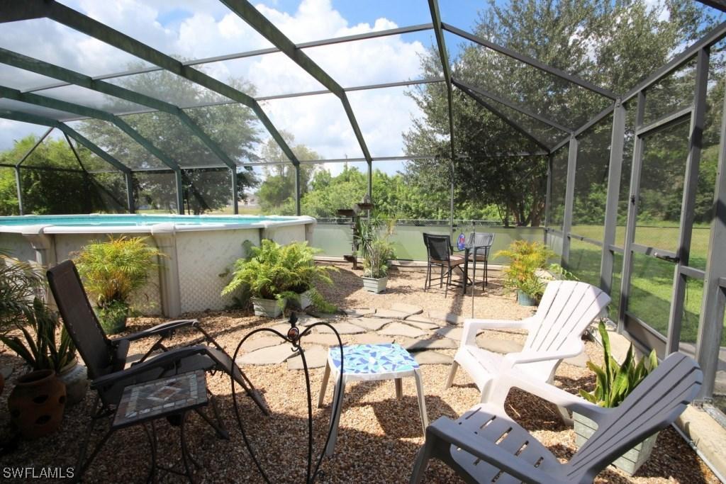 208 NW 4th Ave., Cape Coral, FL 33993