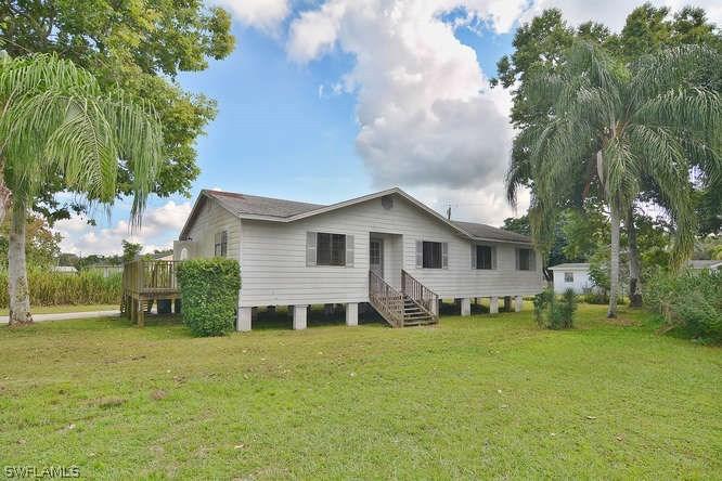 5 Roanoke Dr., Fort Myers, FL 33905