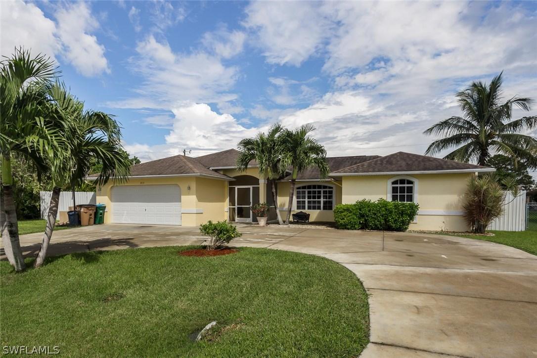 2115 SE 5th Pl., Cape Coral, FL 33990