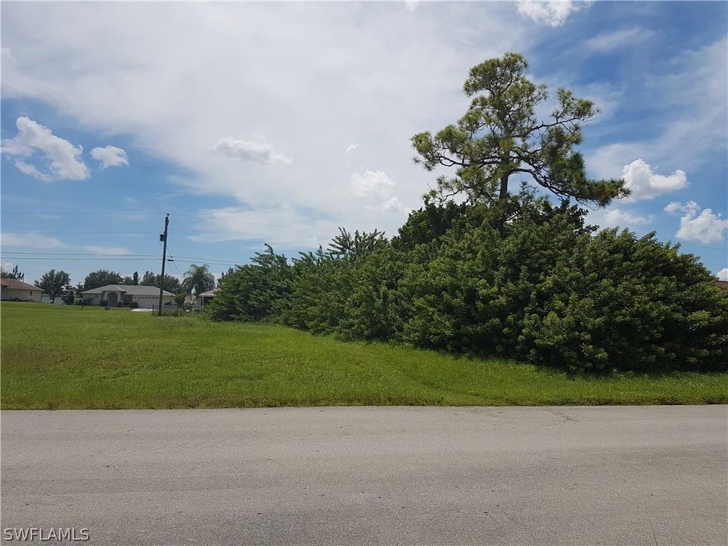 410 SE 14th St., Cape Coral, FL 33990