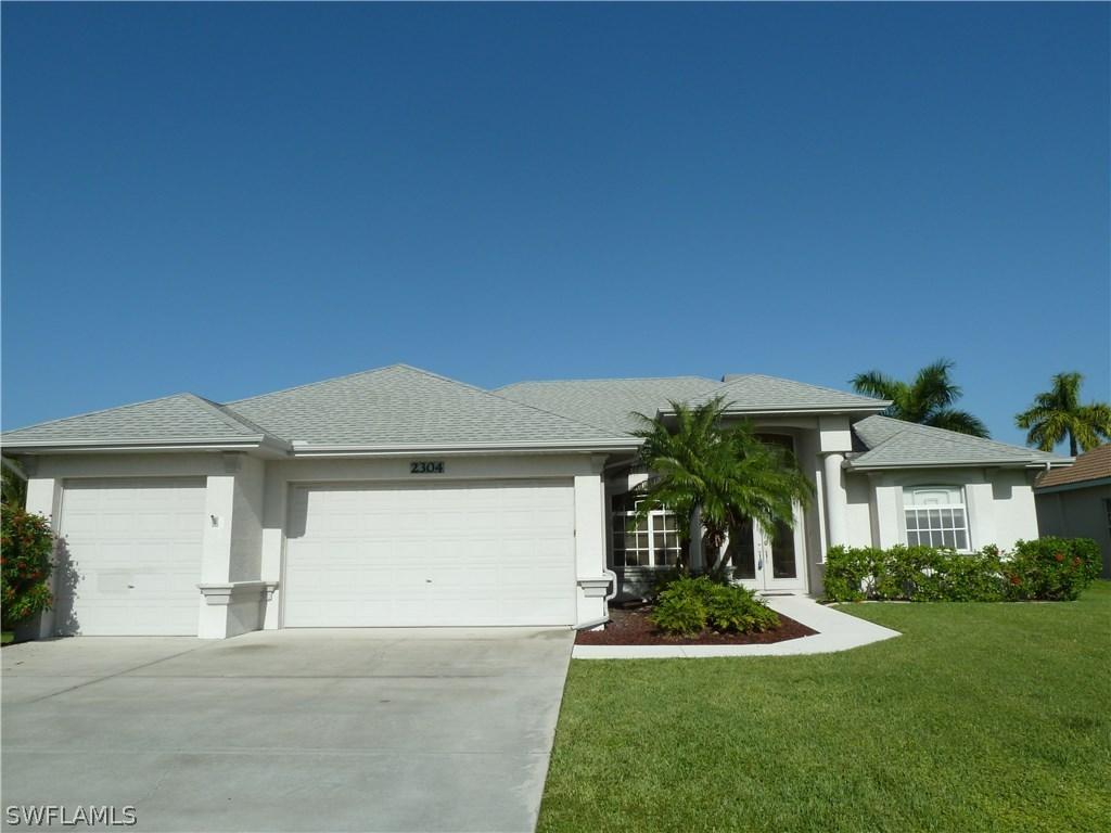 2304 SE 19th Pl., Cape Coral, FL 33990