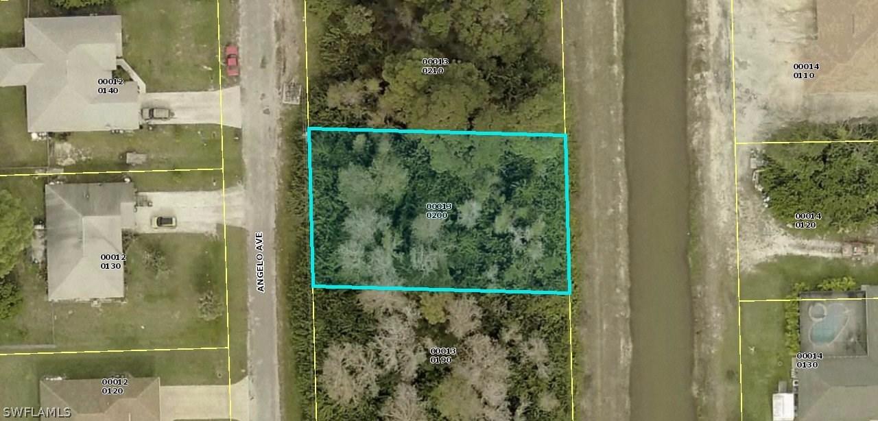 1010 Angelo Ave., Lehigh Acres, FL 33971