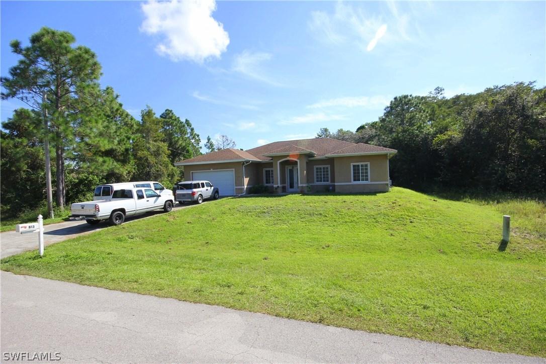 813 Burns Ave., Lehigh Acres, FL 33974