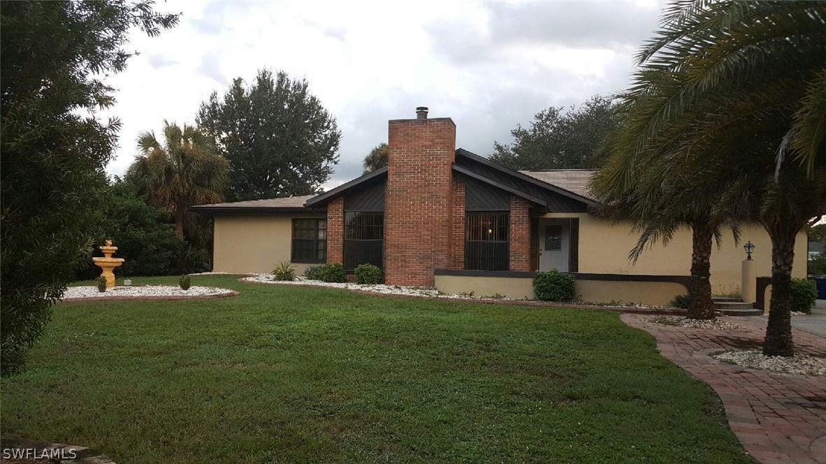 401 Maple Ave., Lehigh Acres, FL 33972