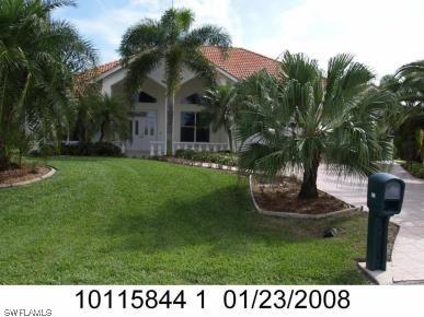 1702 SW 53rd Ln., Cape Coral, FL 33914