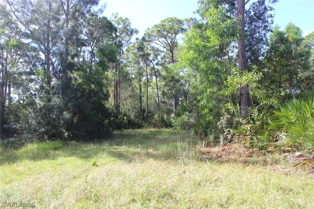 8901 Whispering Pines Dr., St. James City, FL 33956