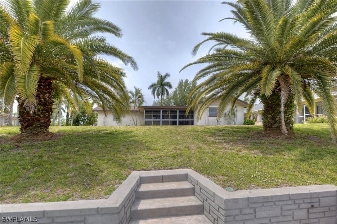 1417 SE 39th St., Cape Coral, FL 33904