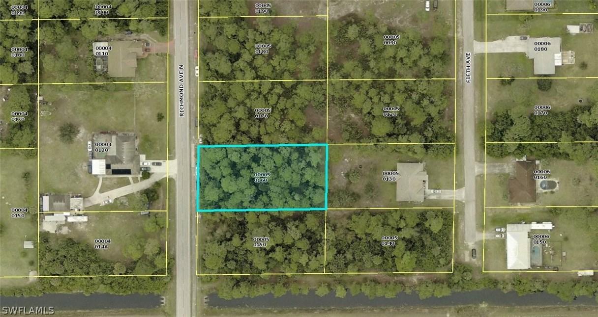 402 Richmond Ave., Lehigh Acres, FL 33972