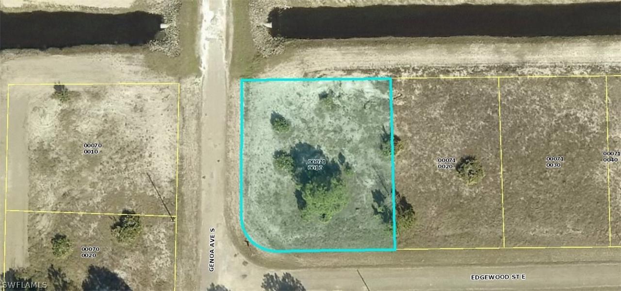 1107 Edgewood St., Lehigh Acres, FL 33974