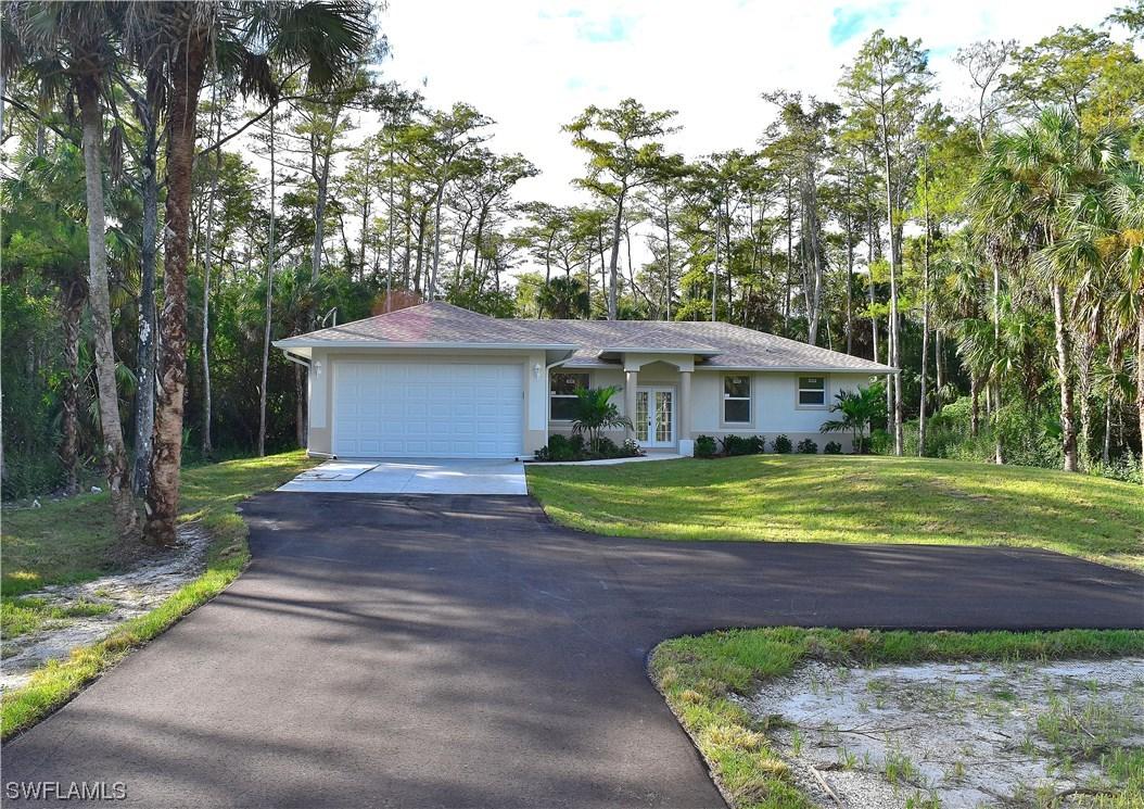 2754 22nd Ave., Naples, FL 34120