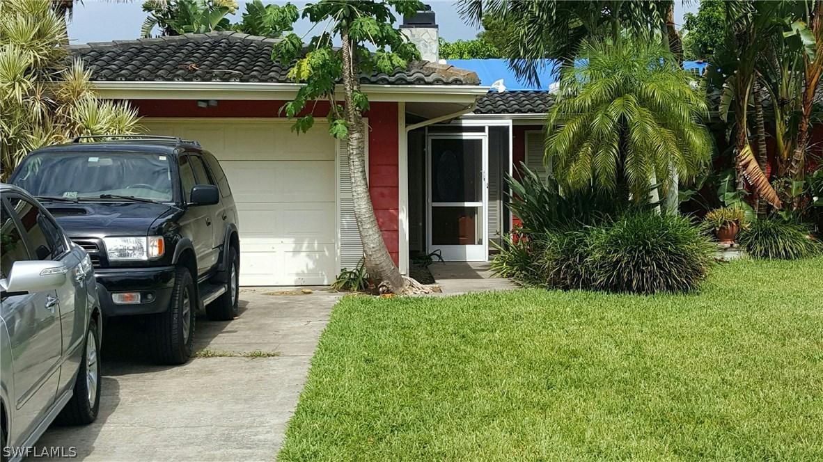 3632 SE 8th Pl., Cape Coral, FL 33904