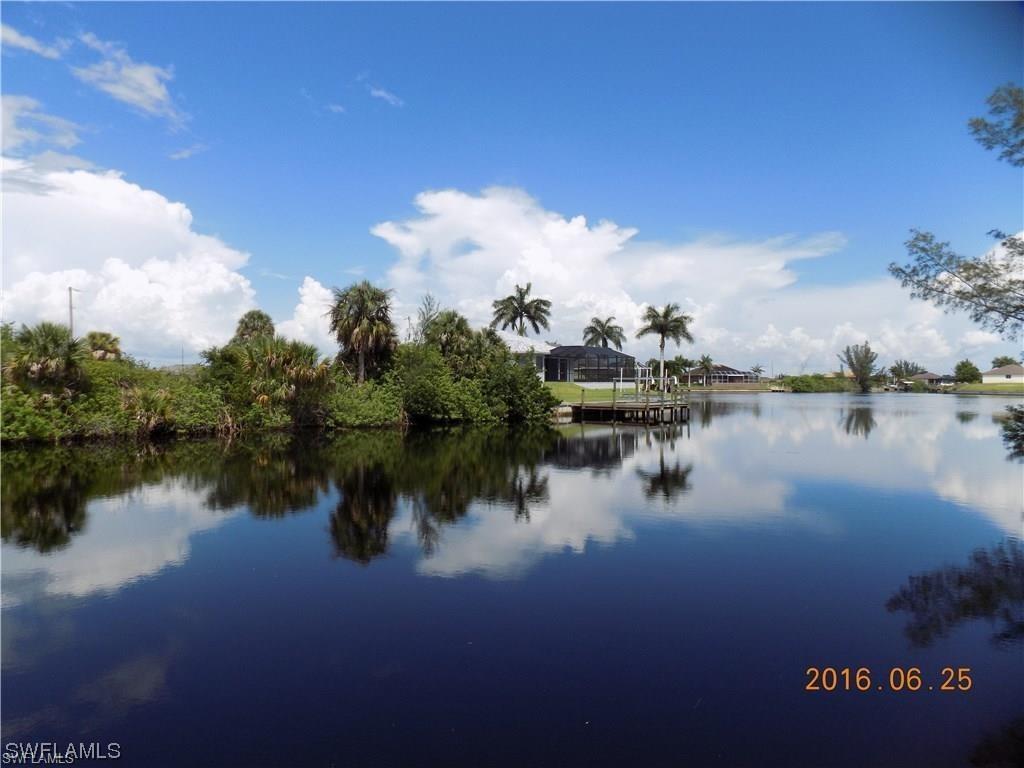 2206 NW 37th Pl., Cape Coral, FL 33993
