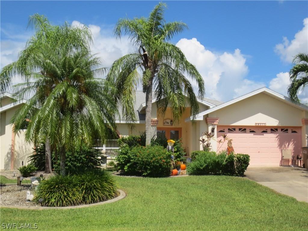 237 SW 44th Ter., Cape Coral, FL 33914